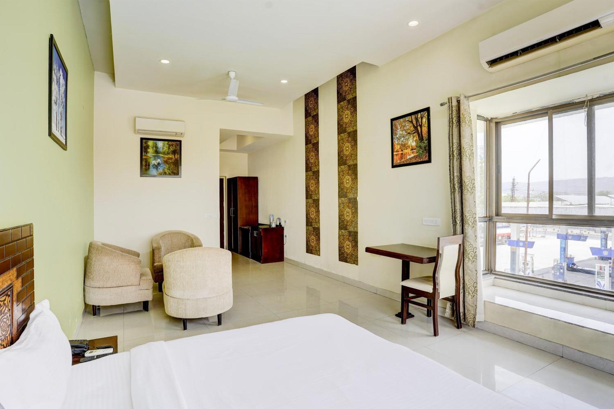 Hotel Amrit Manthan Chittorgarh Eksteriør billede