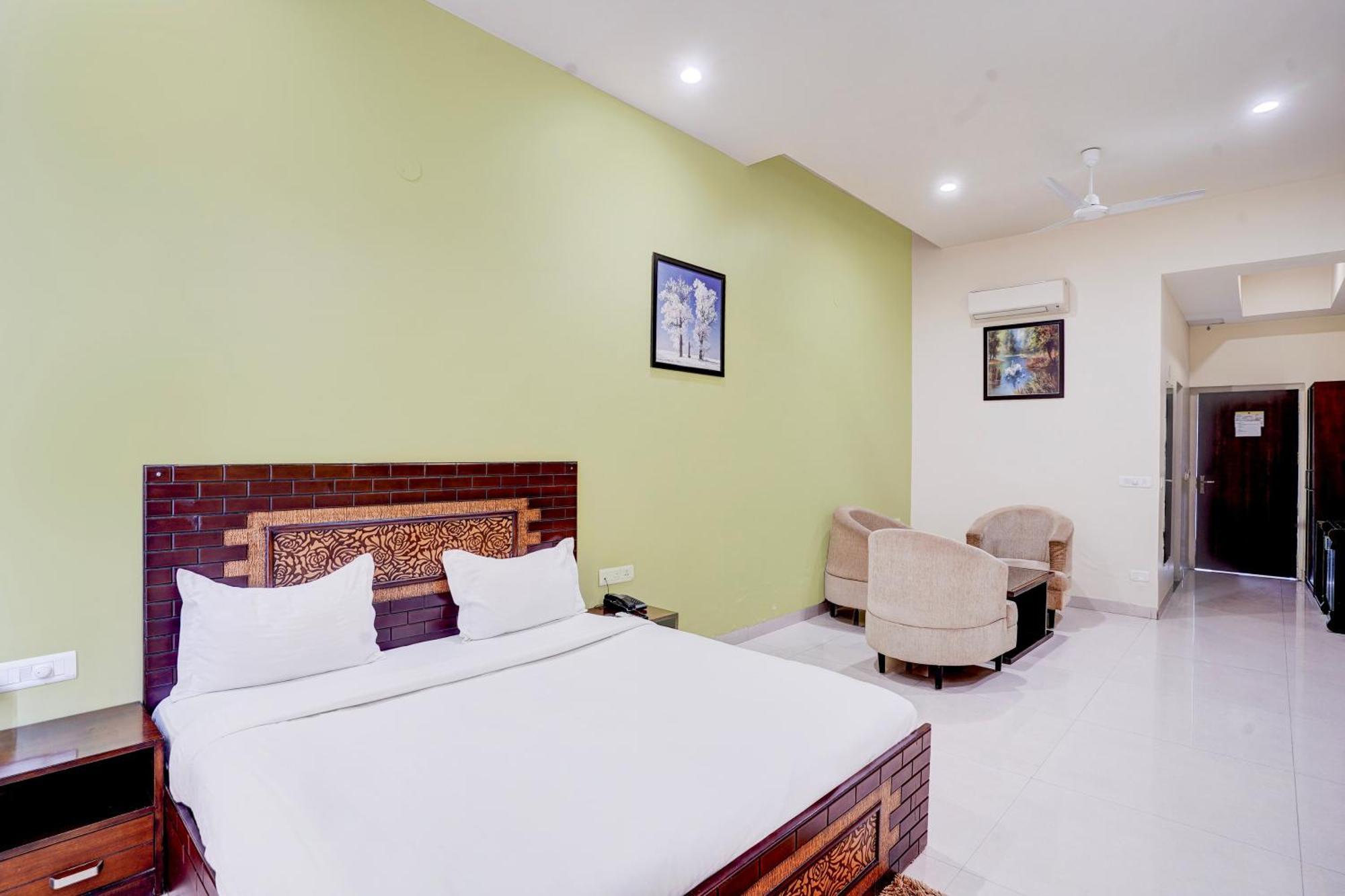 Hotel Amrit Manthan Chittorgarh Eksteriør billede