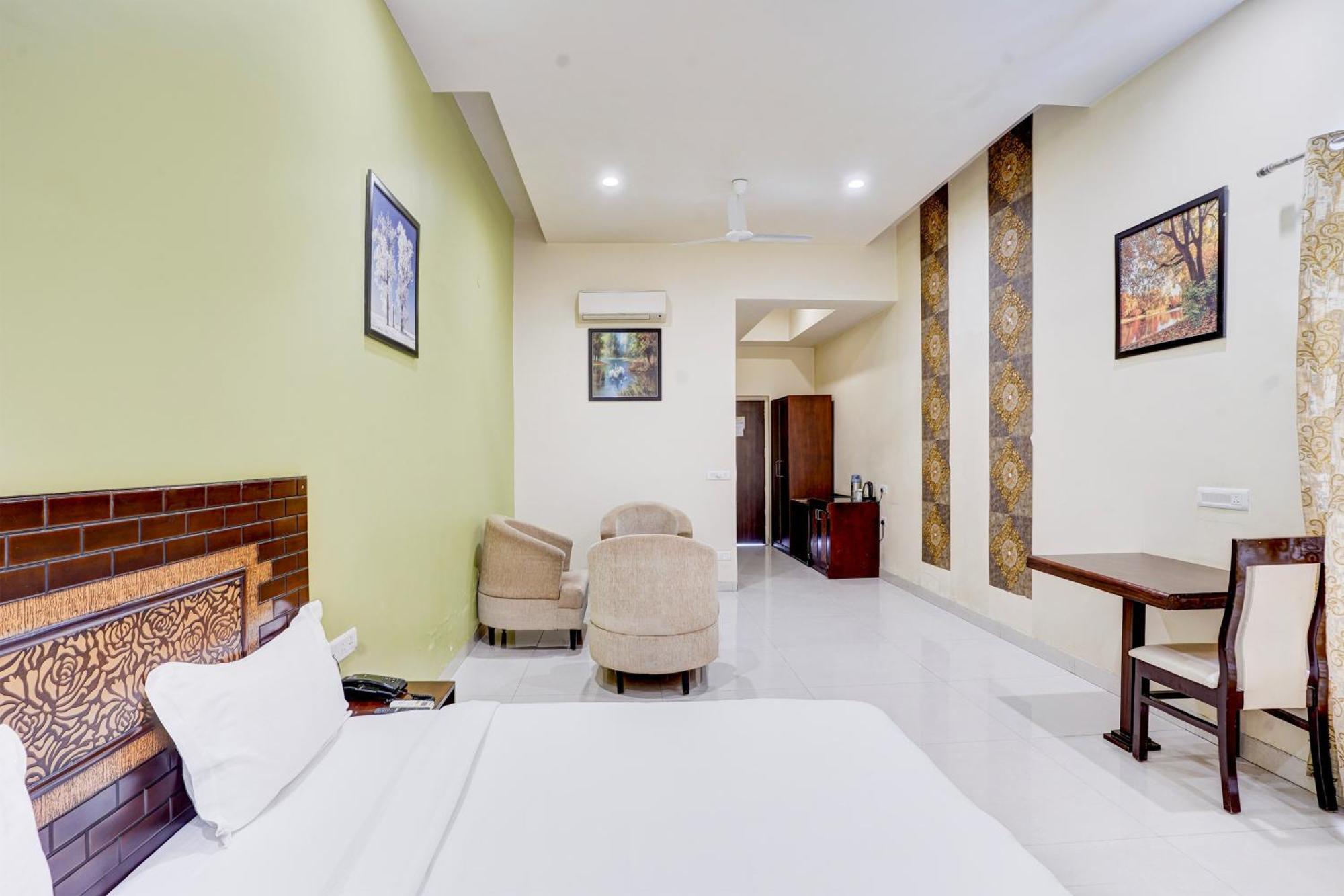 Hotel Amrit Manthan Chittorgarh Eksteriør billede